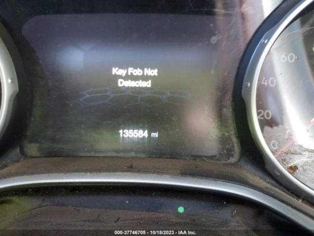 3C4NJCBB3KT685572 Jeep Compass Latitude