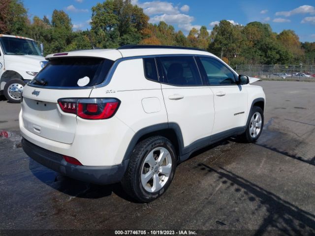 3C4NJCBB3KT685572 Jeep Compass Latitude