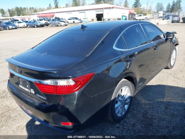 JTHBW1GG7E2053479 Lexus Es 300h Hybrid