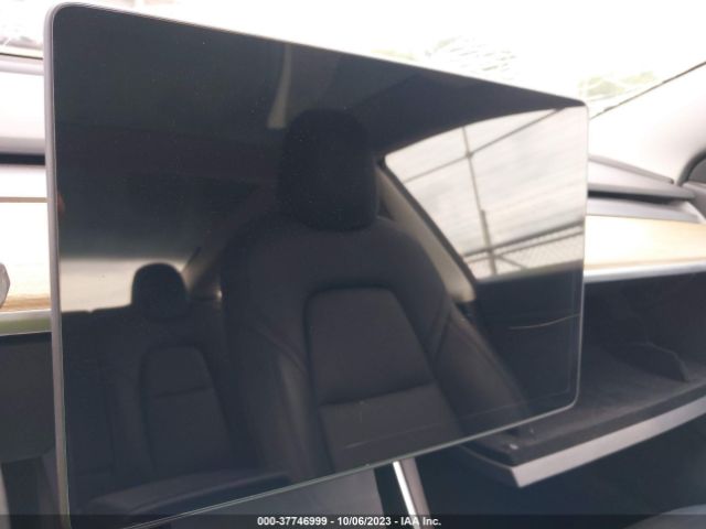 5YJ3E1EA1LF800687 Tesla Model 3 Standard Range