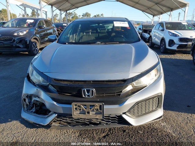 Honda Civic Hatchback Lx 2017 SHHFK7H23HU419863 Image 12