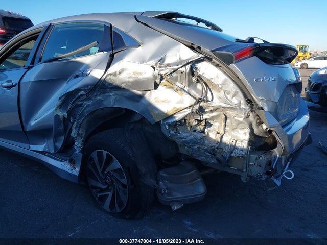 Honda Civic Hatchback Lx 2017 SHHFK7H23HU419863 Image 6