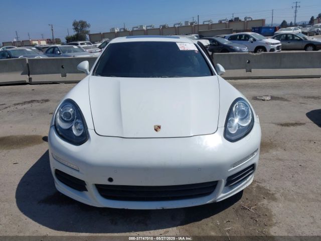 WP0AA2A72FL005751 Porsche PANAMERA 4