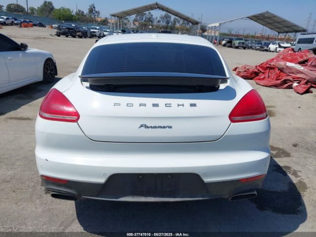 WP0AA2A72FL005751 Porsche PANAMERA 4