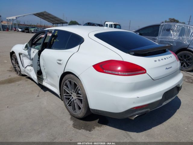 WP0AA2A72FL005751 Porsche PANAMERA 4