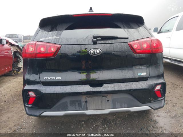 KNDCB3LCXL5370569 KIA NIRO LX