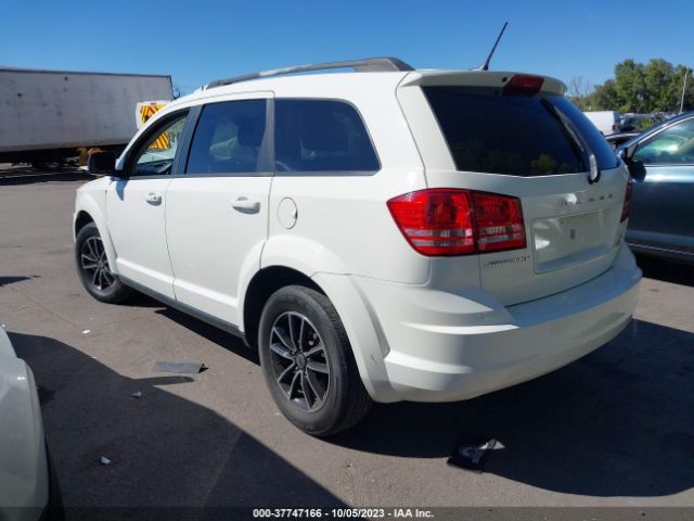 3C4PDCAB3JT235890 Dodge JOURNEY SE