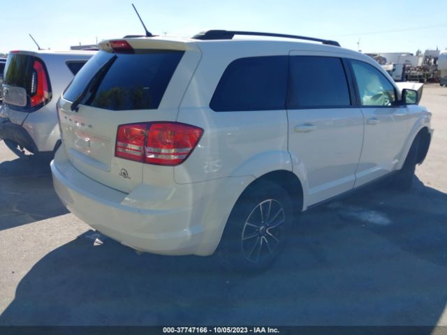 3C4PDCAB3JT235890 Dodge JOURNEY SE