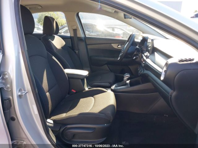 3KPF24ADXLE143398 KIA Forte Lxs