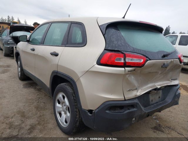 1C4PJMAB6FW592982 Jeep Cherokee Sport