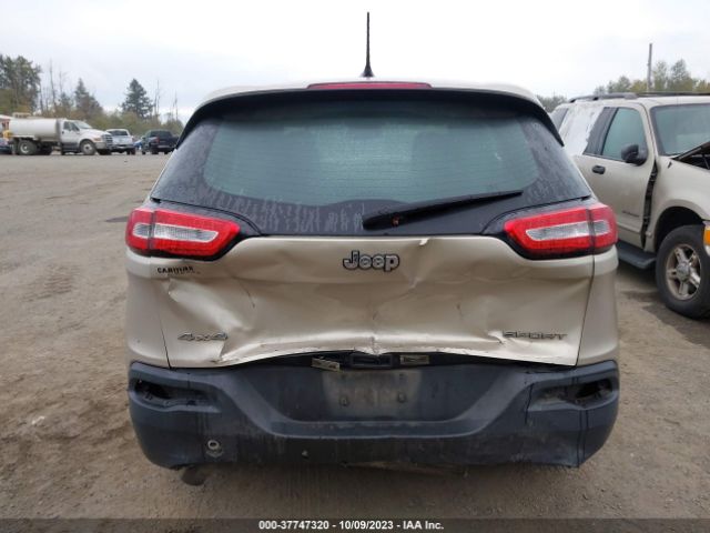 1C4PJMAB6FW592982 Jeep Cherokee Sport