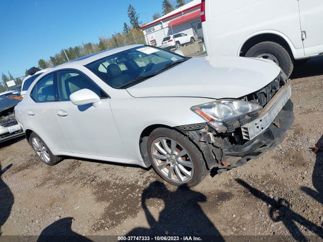 2008 LEXUS IS 250 VIN: JTHCK262882024895