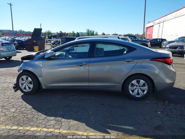 2016 HYUNDAI ELANTRA SE VIN: KMHDH4AE3GU485504