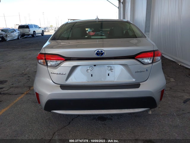 Toyota Corolla Hybrid Le 2022 JTDEAMDE2NJ052389 Image 16