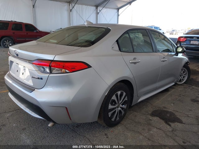 Toyota Corolla Hybrid Le 2022 JTDEAMDE2NJ052389 Image 4