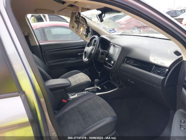 2020 MITSUBISHI OUTLANDER JA4AD3A3XLZ023234 Photo 4