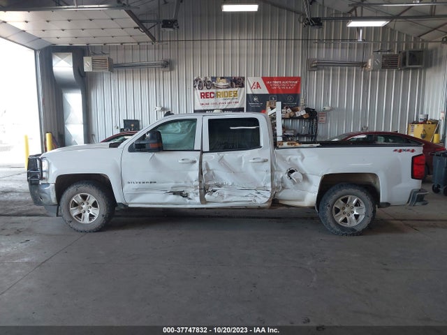 Chevrolet Silverado 1500 Lt 2017 1GCUKRECXHF208219 Image 14