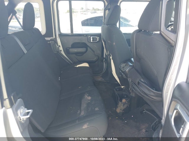 1C4HJXDN8MW680120 Jeep Wrangler Unlimited Sport Altitude