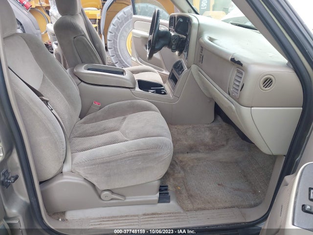 2003 CHEVROLET SUBURBAN 3GNEC16Z43G301306 Photo 4