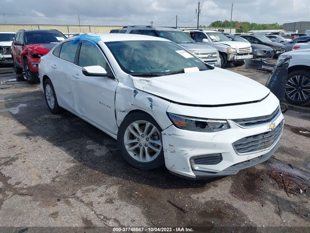 2018 1G1ZD5ST5JF198274 main image