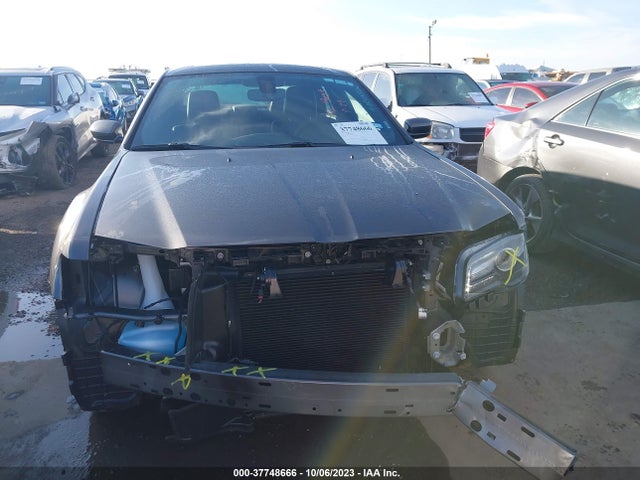 2C3CCABG2PH620475 Chrysler 300 300s