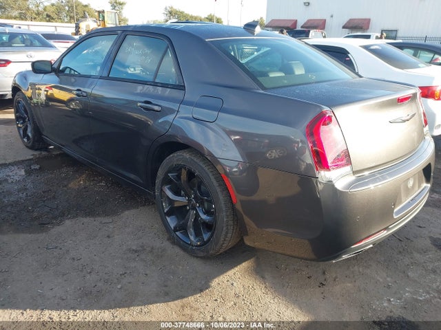 2C3CCABG2PH620475 Chrysler 300 300s
