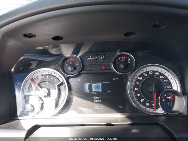 1C6RR7GG6NS237426 RAM 1500 Classic Warlock