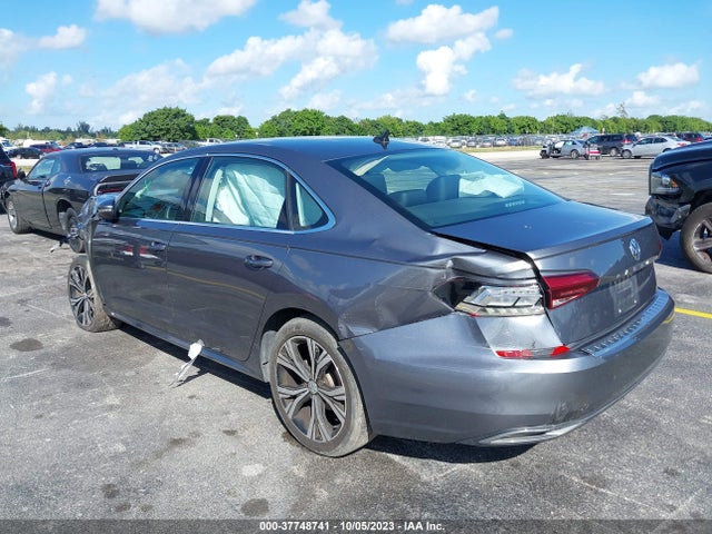 1VWSA7A30NC007640 Volkswagen Passat 2.0t Se