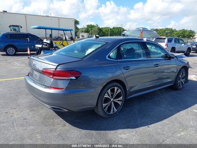 1VWSA7A30NC007640 Volkswagen Passat 2.0t Se