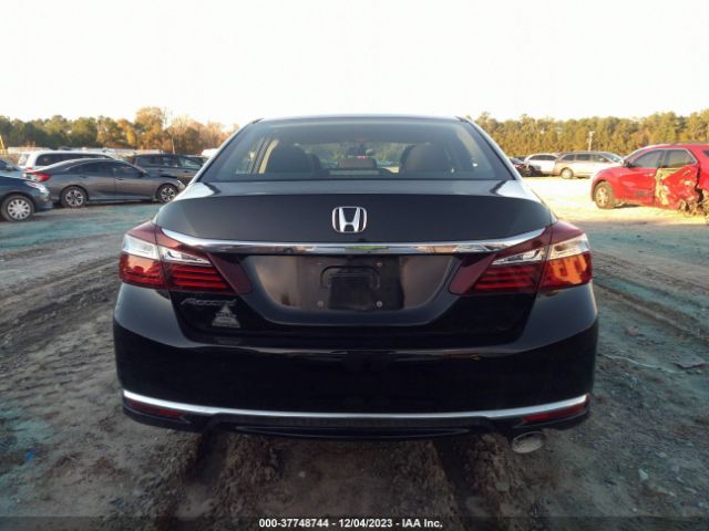1HGCR2F30HA295088 Honda Accord Sedan Lx