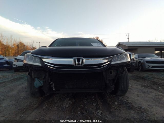 1HGCR2F30HA295088 Honda Accord Sedan Lx