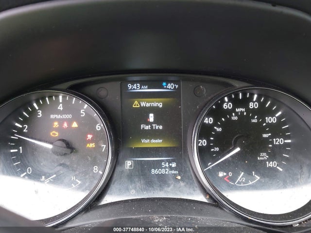 2017 NISSAN ROGUE S VIN: 5N1AT2MM0HC776588