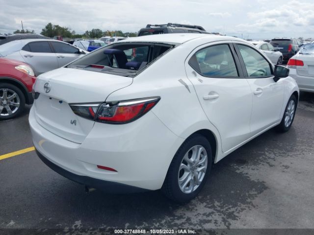 3MYDLBZV5GY119084 Scion IA