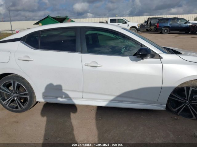 3N1AB8DV0NY318297 Nissan SENTRA SR