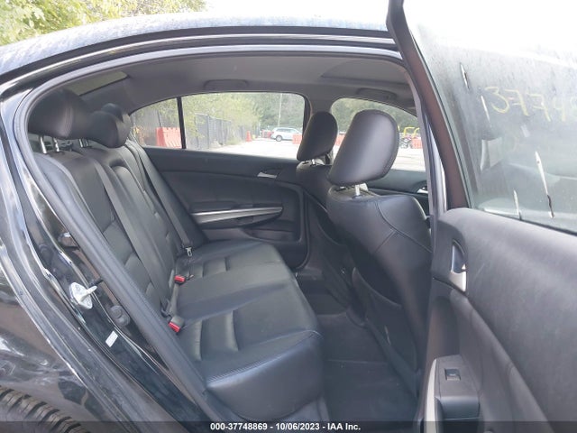 2010 HONDA ACCORD 2.4 EX-L VIN: 1HGCP2F83AA134337