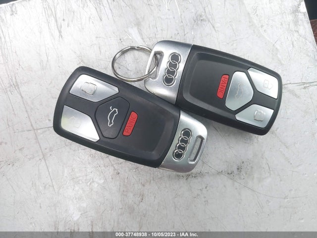 WA1VAAF79JD015467 Audi Q7 Prestige