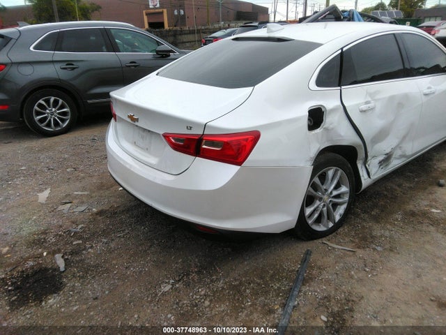 Chevrolet MALIBU LT 2018 1G1ZD5ST9JF276328 Image 4