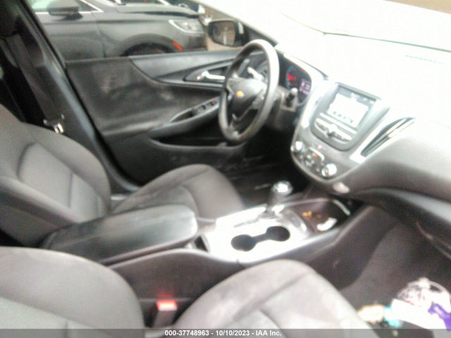Chevrolet MALIBU LT 2018 1G1ZD5ST9JF276328 Image 5