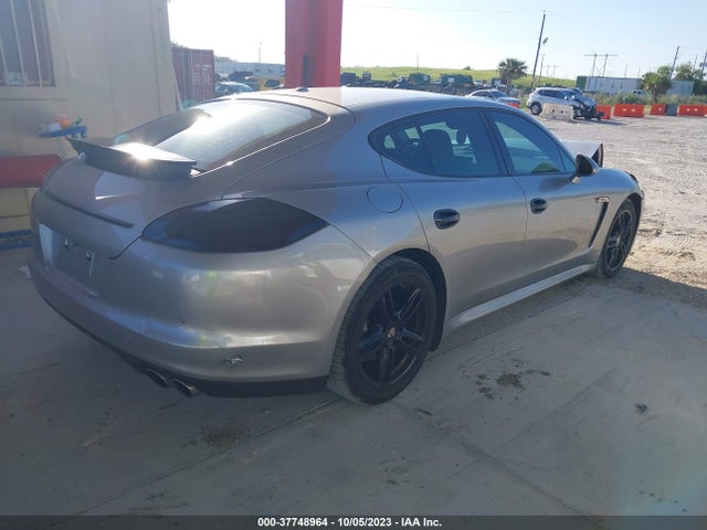 2010 PORSCHE PANAMERA WP0AB2A70AL064514 Photo 3