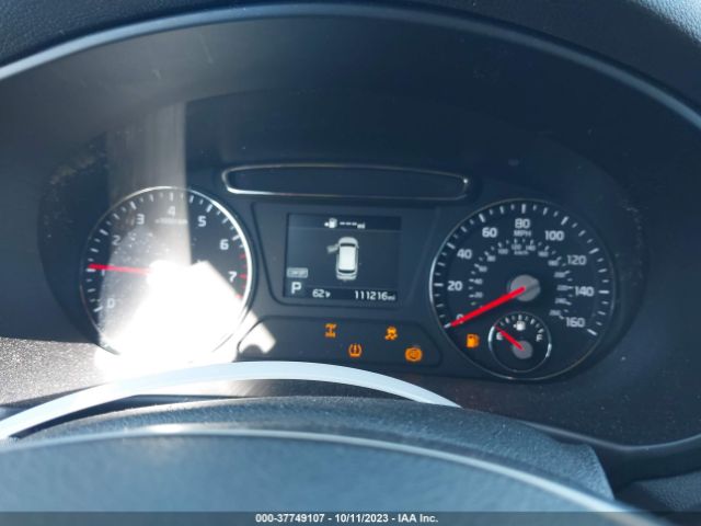 5XYPGDA53KG446832 KIA Sorento Lx V6