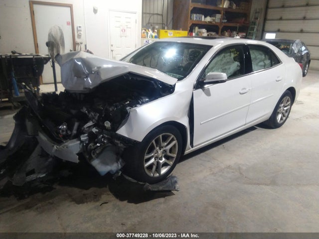 Chevrolet MALIBU LT 2015 1G11C5SL8FU150724 Image 2