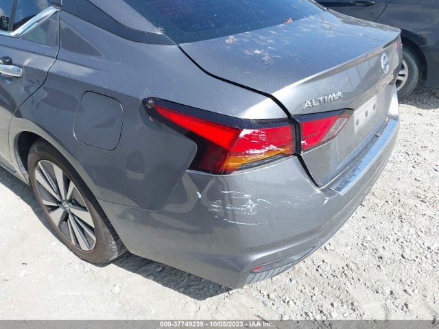 2021 NISSAN ALTIMA SV FWD VIN: 1N4BL4DV3MN419438