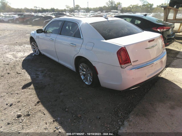 2C3CCAEG5GH100539 Chrysler 300