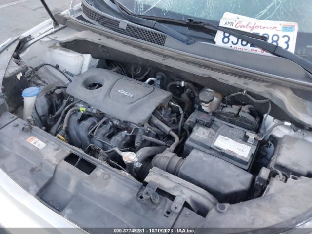 KNDJN2A23J7542932 KIA Soul Base