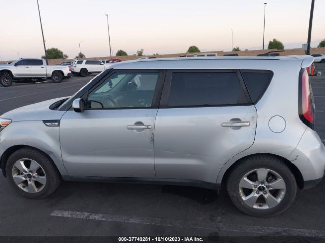 KNDJN2A23J7542932 KIA Soul Base