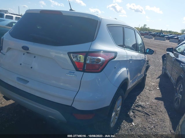 2017 FORD ESCAPE SE VIN: 1FMCU0GD9HUD83026