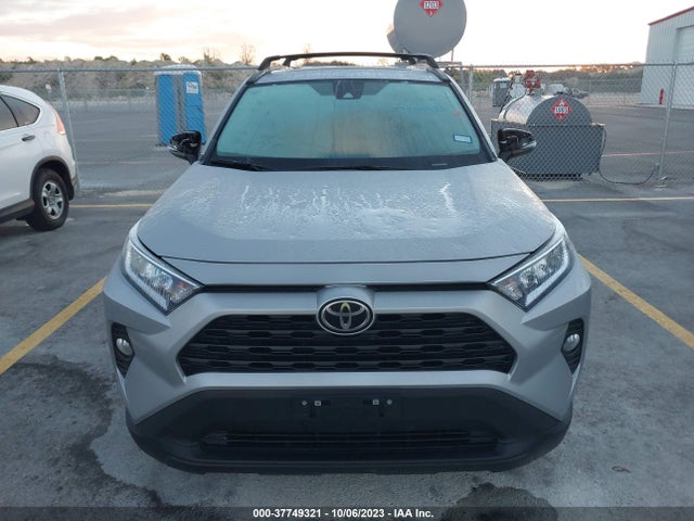2021 TOYOTA RAV4 XLE VIN: 2T3W1RFV2MW179870