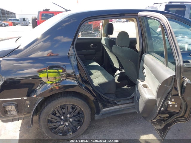 2011 NISSAN VERSA 1.8 S VIN: 3N1BC1AP5BL418662