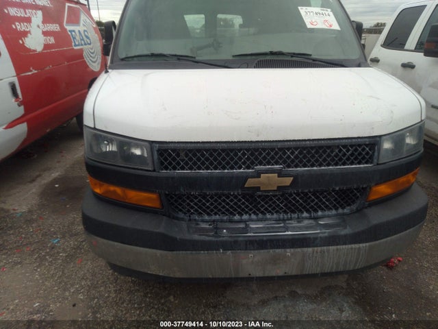 Chevrolet EXPRESS CARGO VAN 2019 1GCWGAFP6K1281492 Image 12