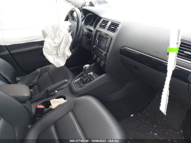 3VWL17AJ7HM407264 Volkswagen Jetta 1.8t Sel/1.8t Sel Premium